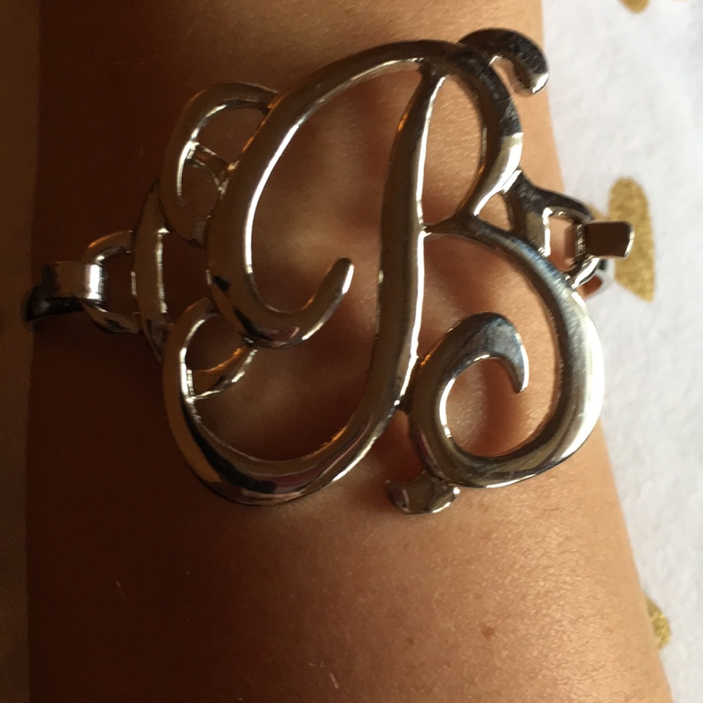 B initial Bracelet - Picture 2 of 2